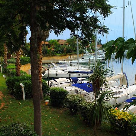 Laguna Azzurra Portorosa ฟูร์นารี ภายนอก รูปภาพ